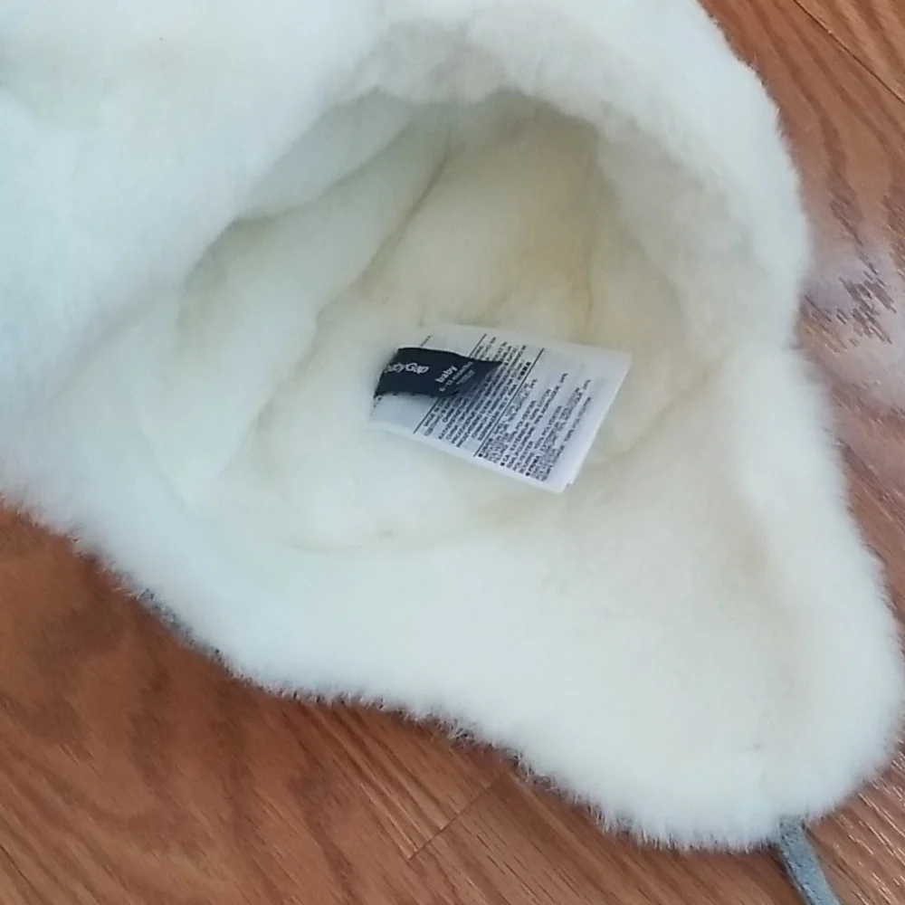 Baby‎ gap fur hat 6-12mo